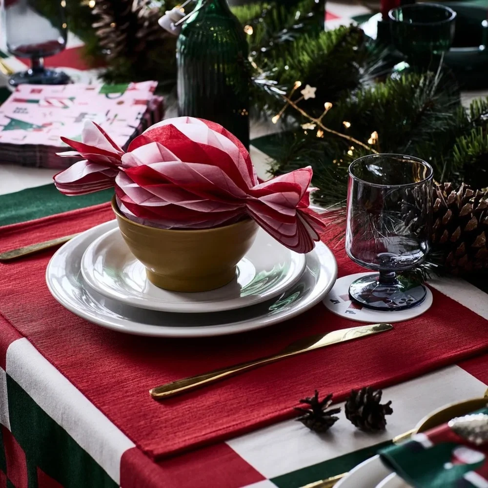 4 Red Cloth Place Mats